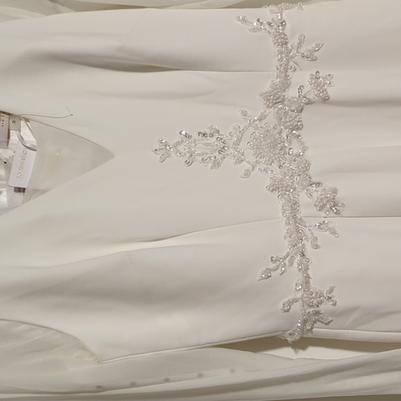 Gorgeous Beaded Detail Lotus Threads Jumpsuit - Picture 3 of 9